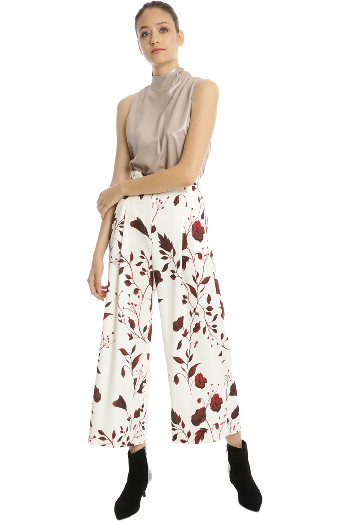 Wide-leg patterned trousers Intrend Wide-leg patterned trousers Intrend