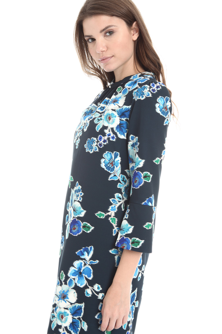 Bell sleeve dress Intrend Bell sleeve dress Intrend