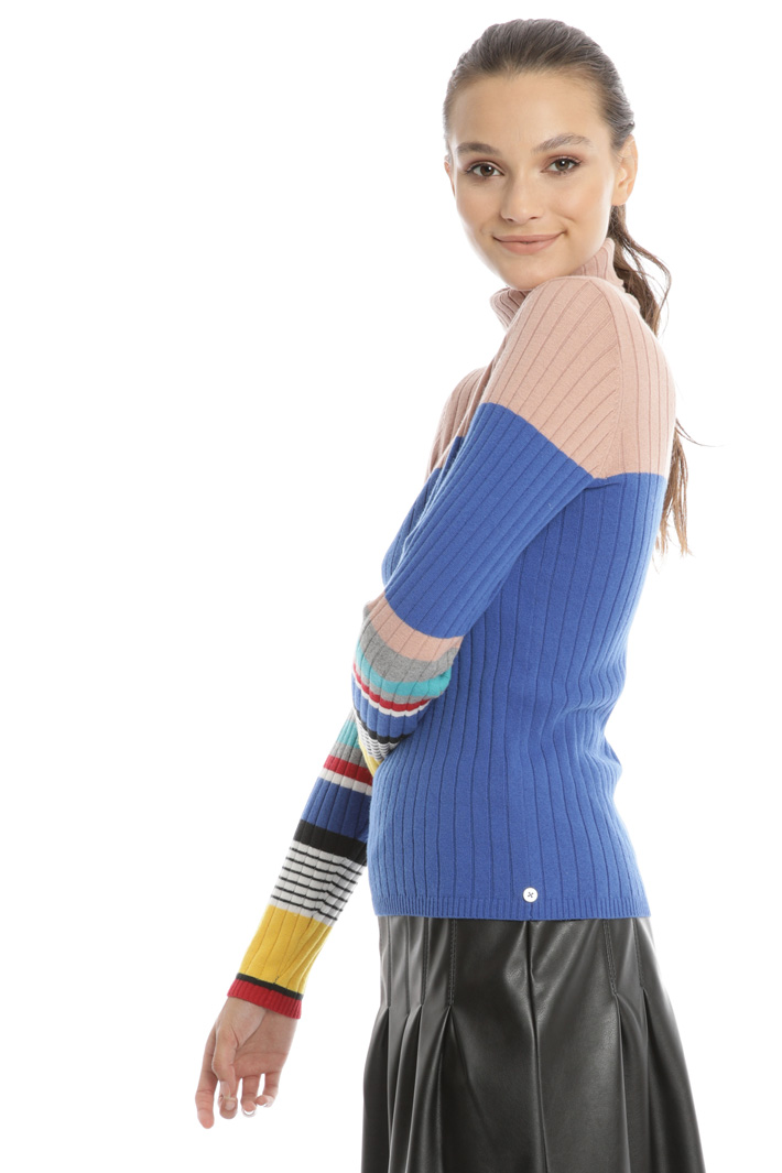 Striped multicolour turtleneck Intrend Striped multicolour turtleneck Intrend