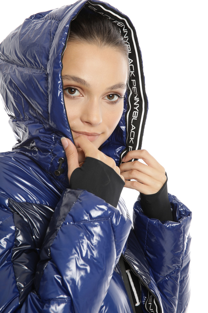 Glossy finish puffer jacket Intrend Glossy finish puffer jacket Intrend