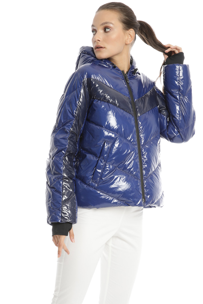 Glossy finish puffer jacket Intrend Glossy finish puffer jacket Intrend