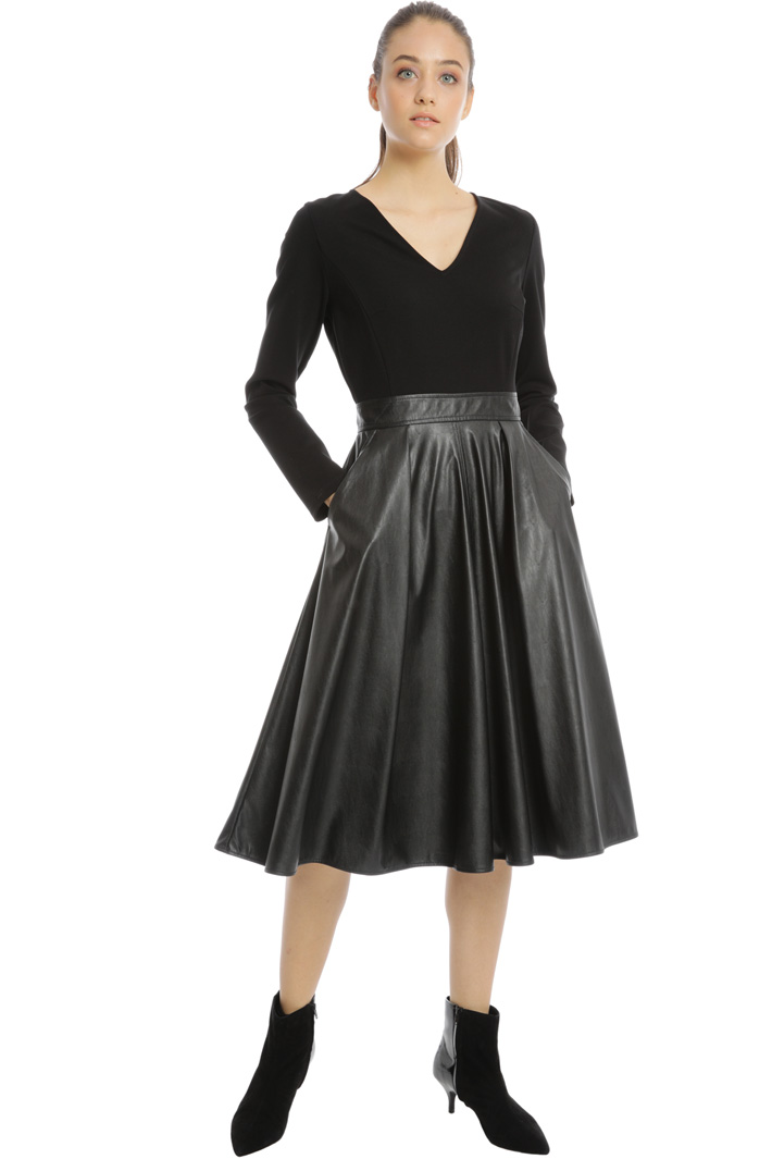 Dual-material dress Intrend Dual-material dress Intrend