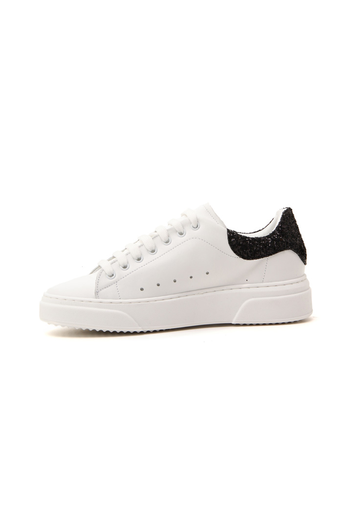 Leather sneakers Intrend Leather sneakers Intrend