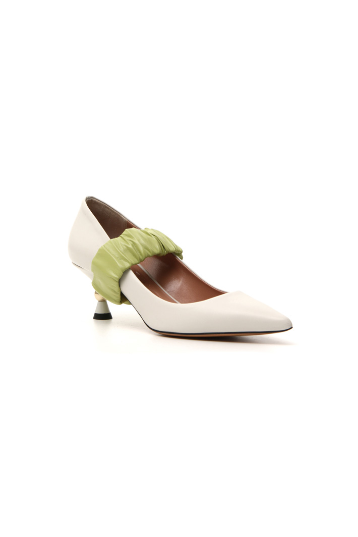 Décolleté with hourglass heel Intrend Décolleté with hourglass heel Intrend