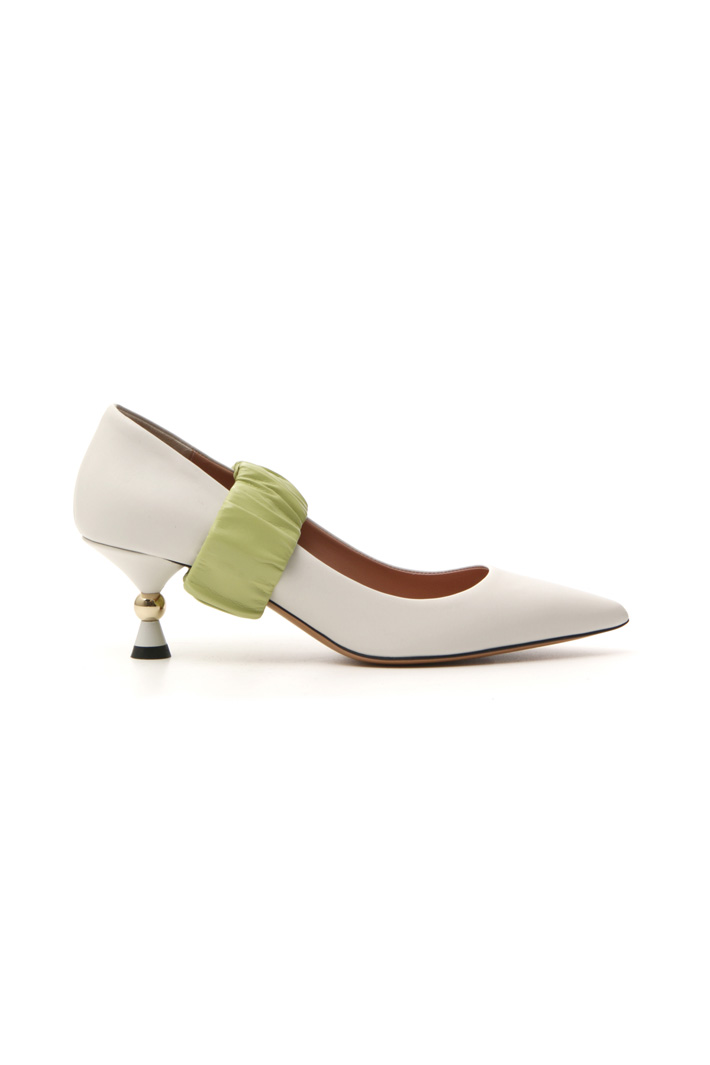 Décolleté with hourglass heel Intrend Décolleté with hourglass heel Intrend