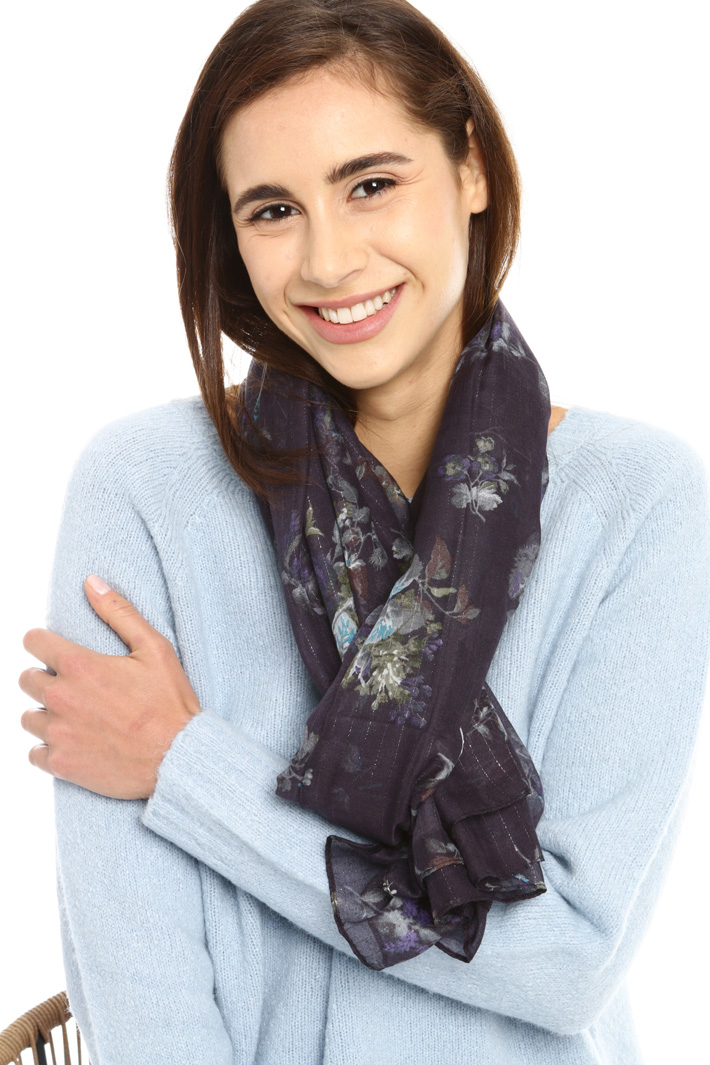 Lame gauze scarf
Intrend Lame gauze scarf
Intrend