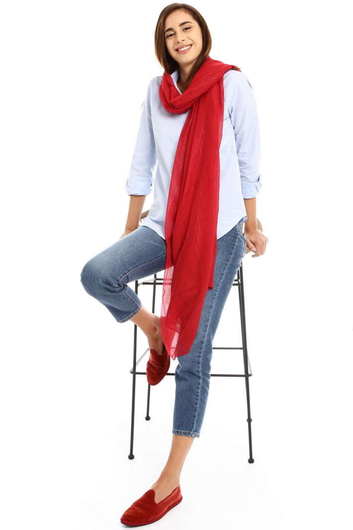 Lame gauze scarf
Intrend Lame gauze scarf
Intrend