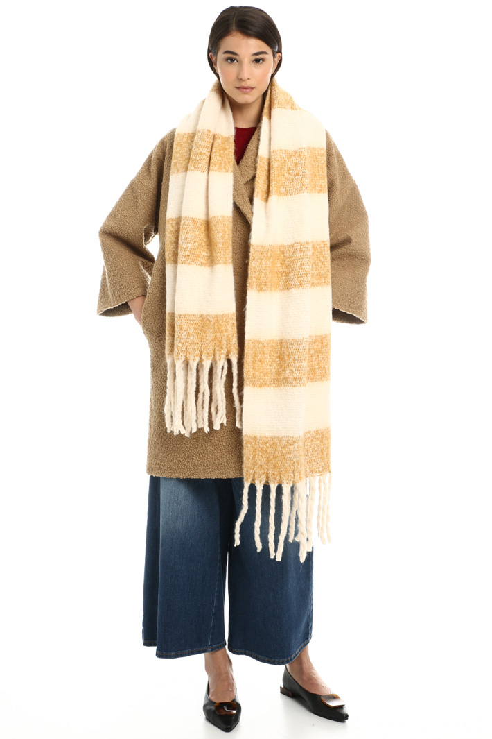 Maxi fringe scarf Intrend Maxi fringe scarf Intrend