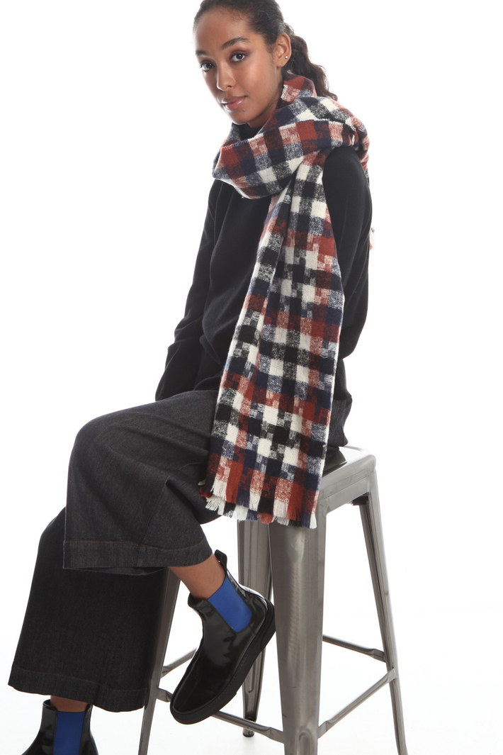 Fringed scarf Intrend Fringed scarf Intrend