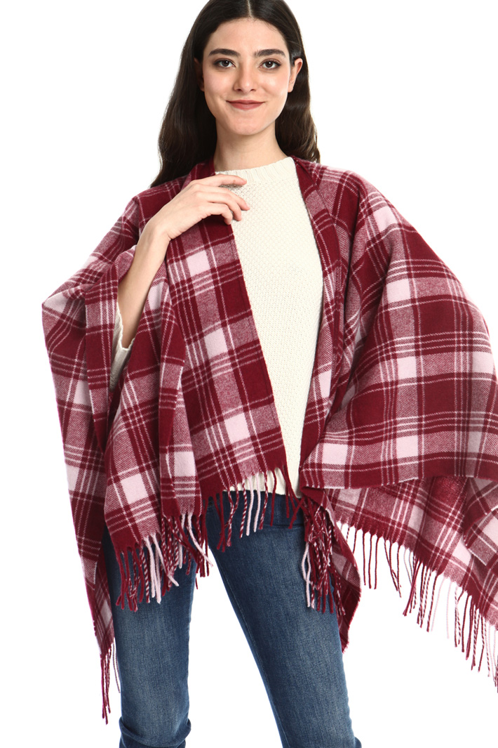 Fringed wool poncho Intrend Fringed wool poncho Intrend