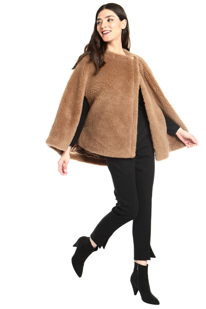Camel and silk cape Intrend Camel and silk cape Intrend