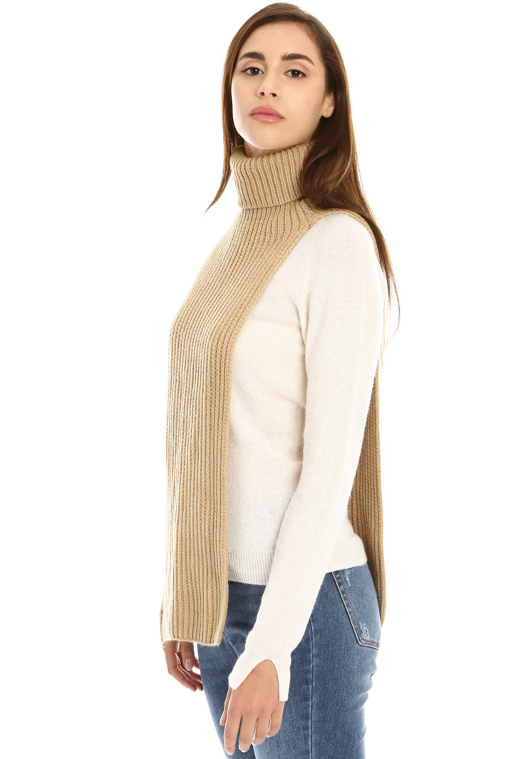 High collar-scarf Intrend High collar-scarf Intrend