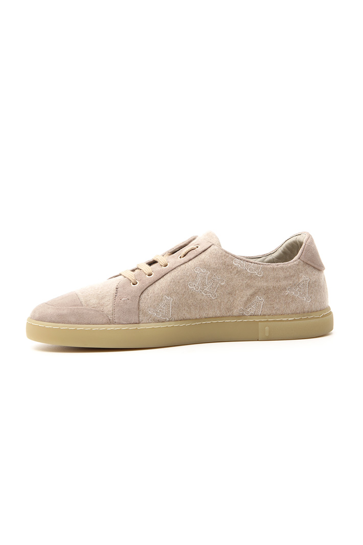 Cashmere lace-up sneaker Intrend Cashmere lace-up sneaker Intrend