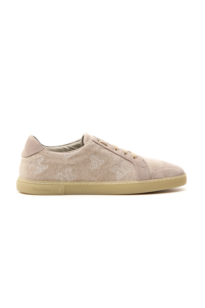 Cashmere lace-up sneaker Intrend Cashmere lace-up sneaker Intrend