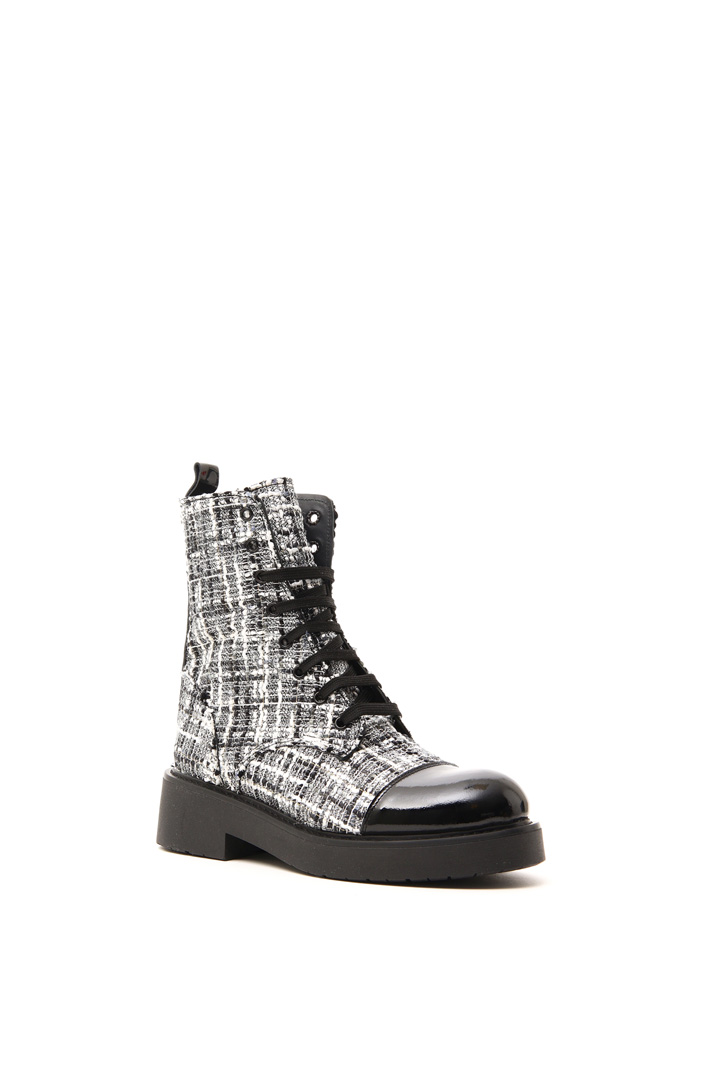 Tweed and leather boots Intrend Tweed and leather boots Intrend