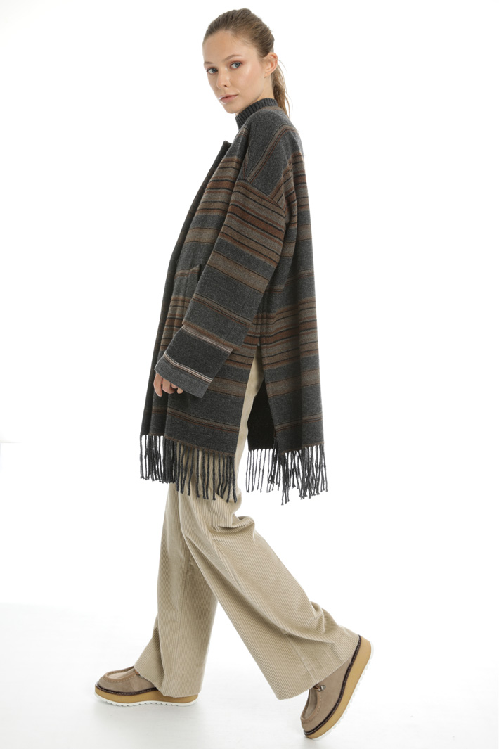 Wool coat with fringed hem Intrend Wool coat with fringed hem Intrend
