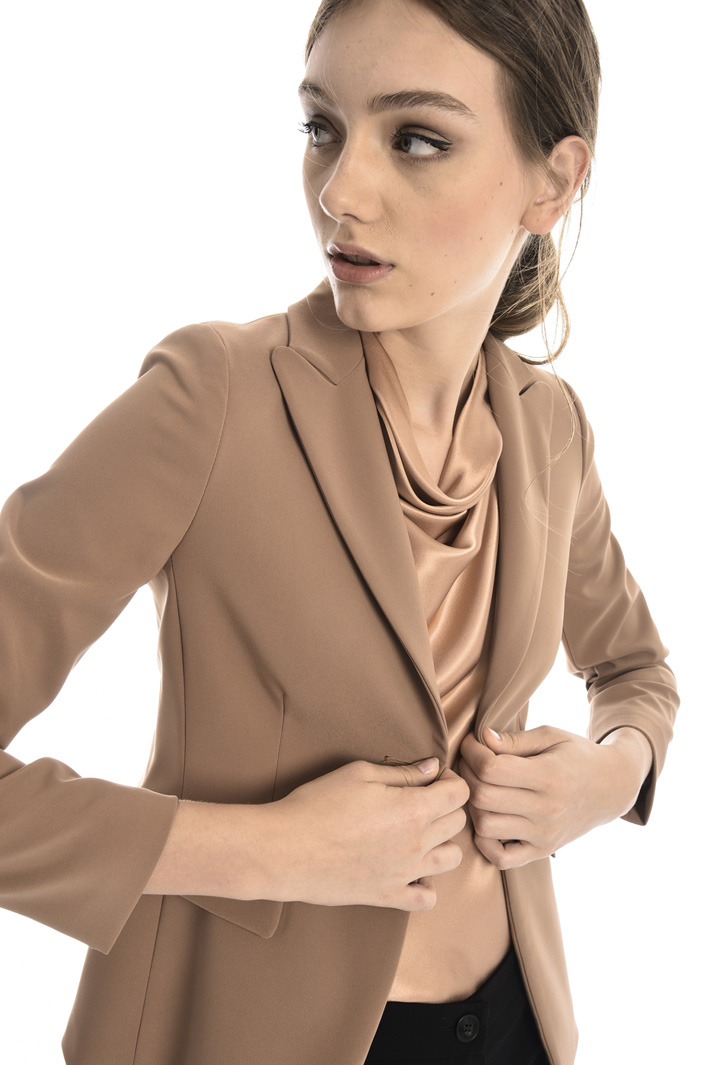 Two button twill blazer Intrend Two button twill blazer Intrend