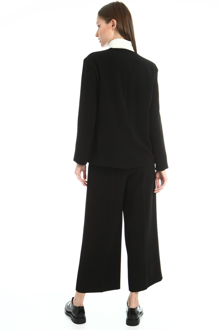 V-neck cady blazer Intrend V-neck cady blazer Intrend