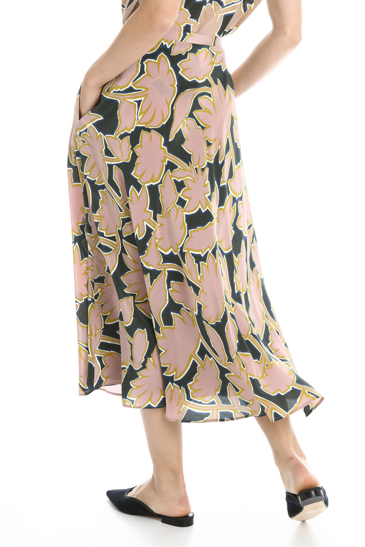 Silk crepe de chine skirt Intrend Silk crepe de chine skirt Intrend