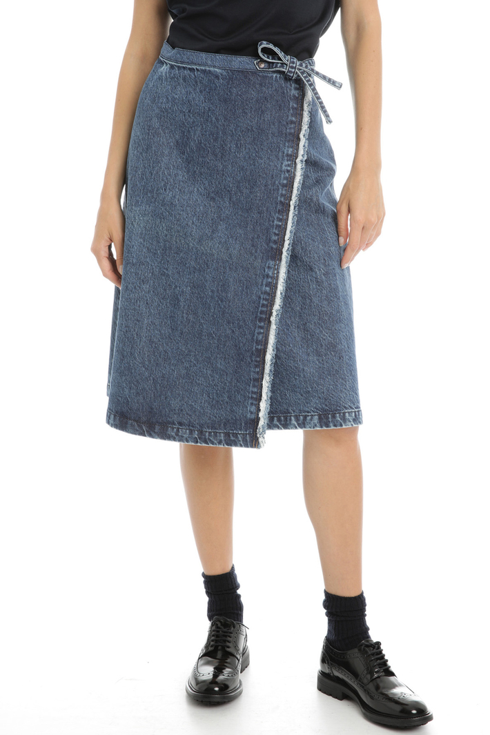 Fringed cotton denim skirt Intrend Fringed cotton denim skirt Intrend