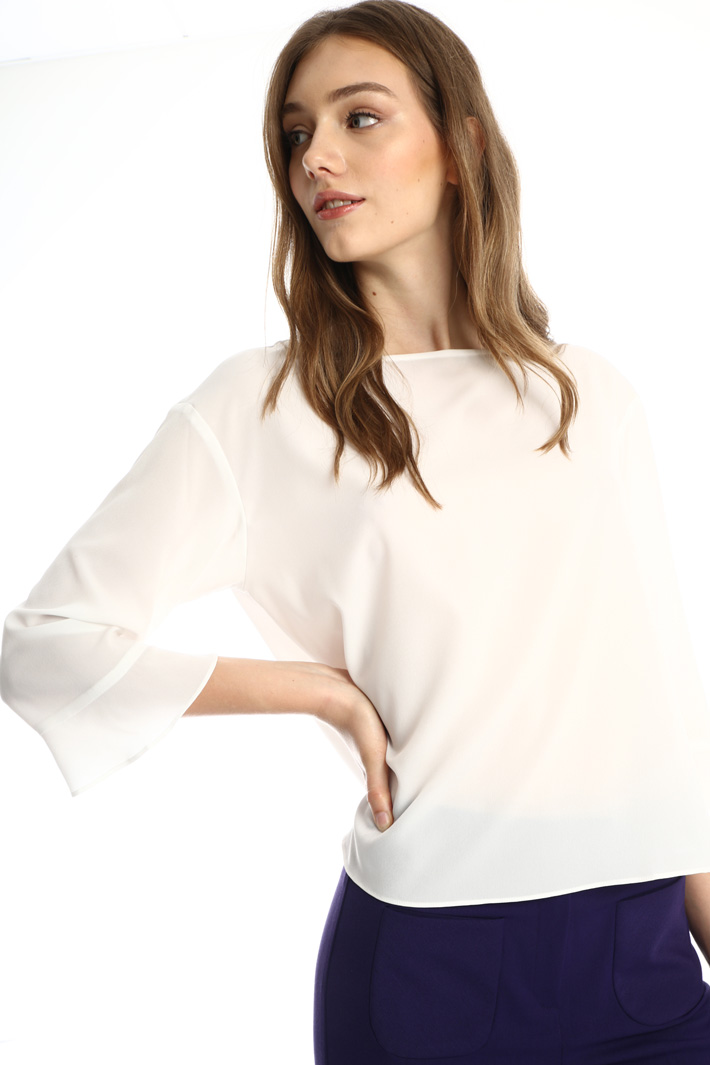 Bell cuff blouse Intrend Bell cuff blouse Intrend