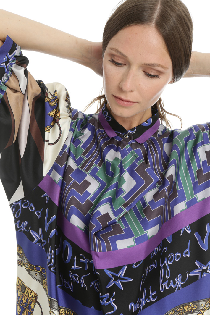 Silk twill tunic Intrend Silk twill tunic Intrend