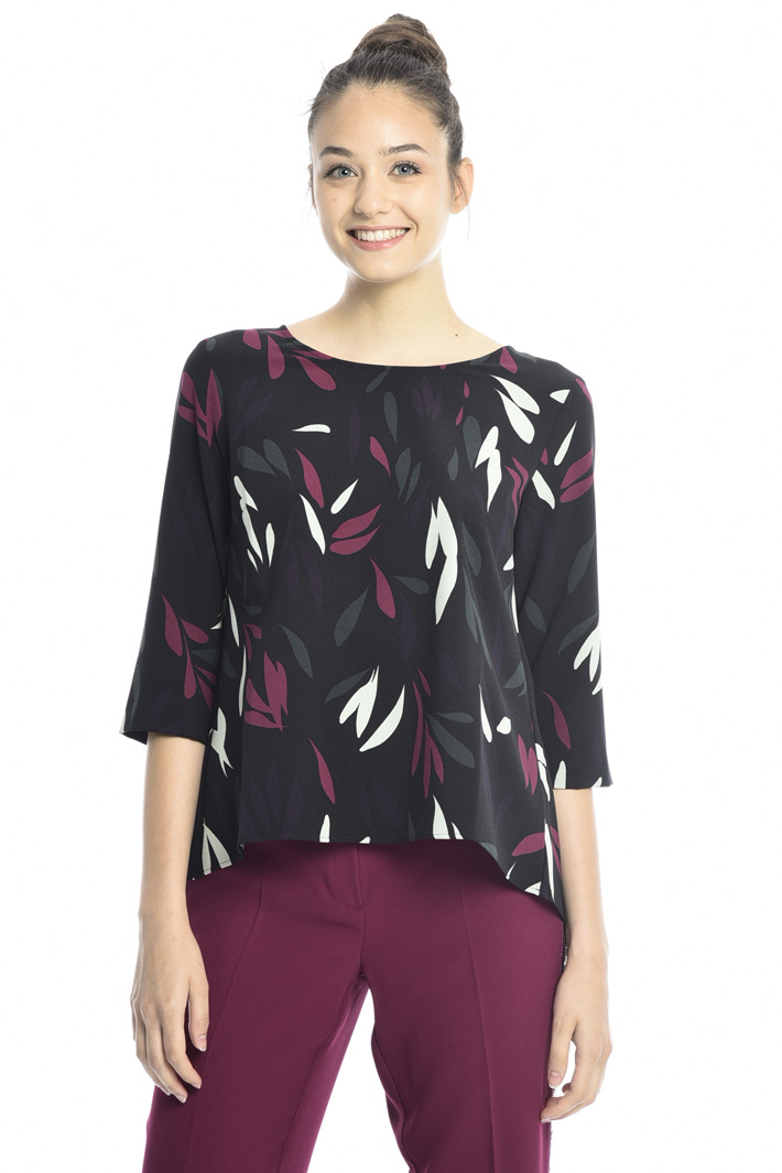 Oversized crepe blouse Intrend Oversized crepe blouse Intrend