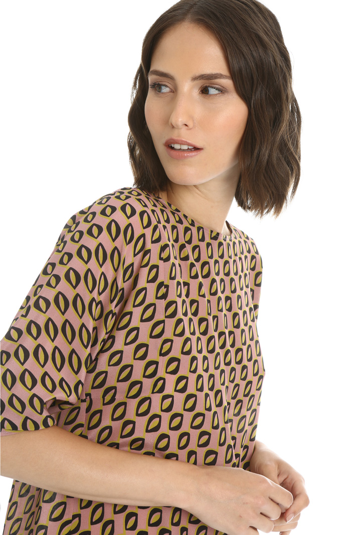 Knotted sleeve blouse Intrend Knotted sleeve blouse Intrend