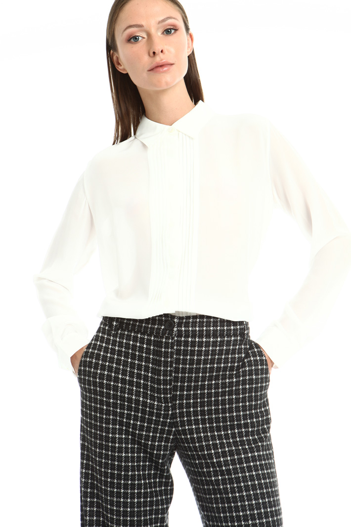 Pleated front silk shirt Intrend Pleated front silk shirt Intrend