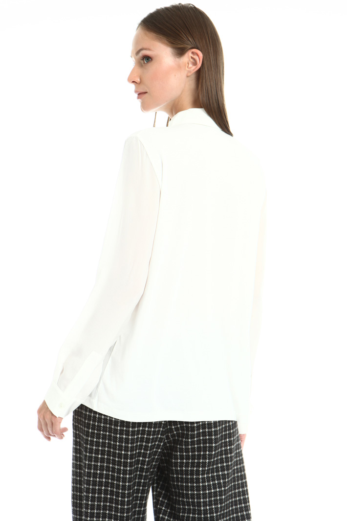 Pleated front silk shirt Intrend Pleated front silk shirt Intrend
