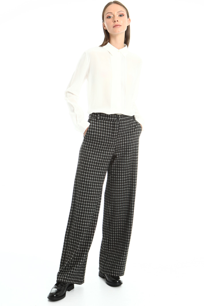 Pleated front silk shirt Intrend Pleated front silk shirt Intrend