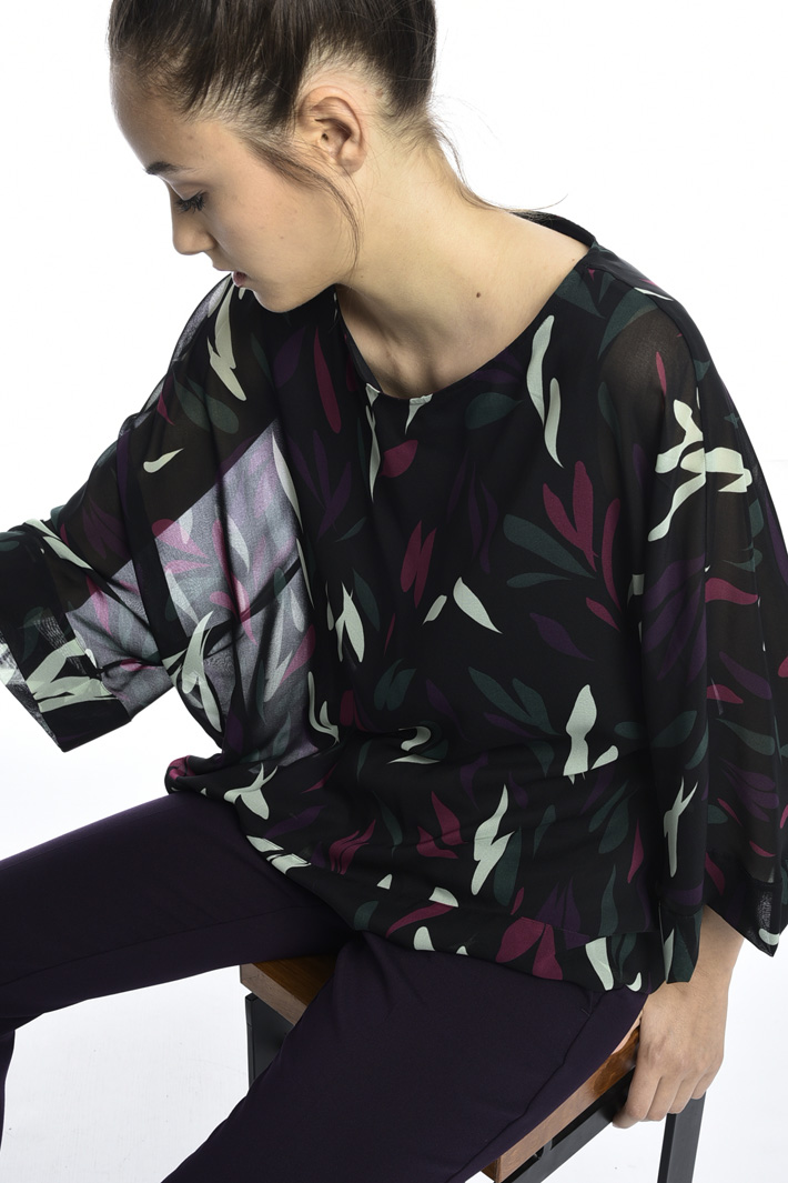 Patterned blouse Intrend Patterned blouse Intrend