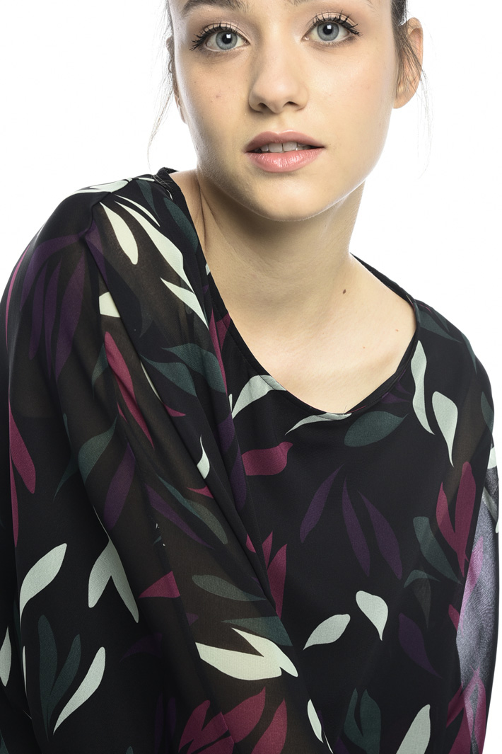Patterned blouse Intrend Patterned blouse Intrend