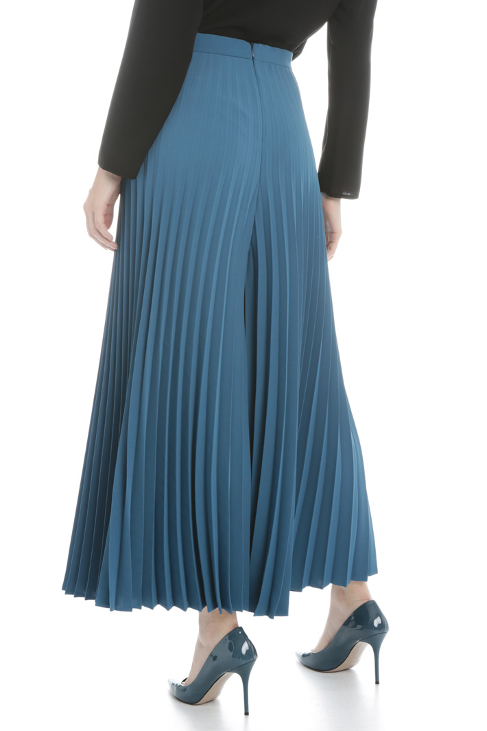 Pleated crepe trousers Intrend Pleated crepe trousers Intrend