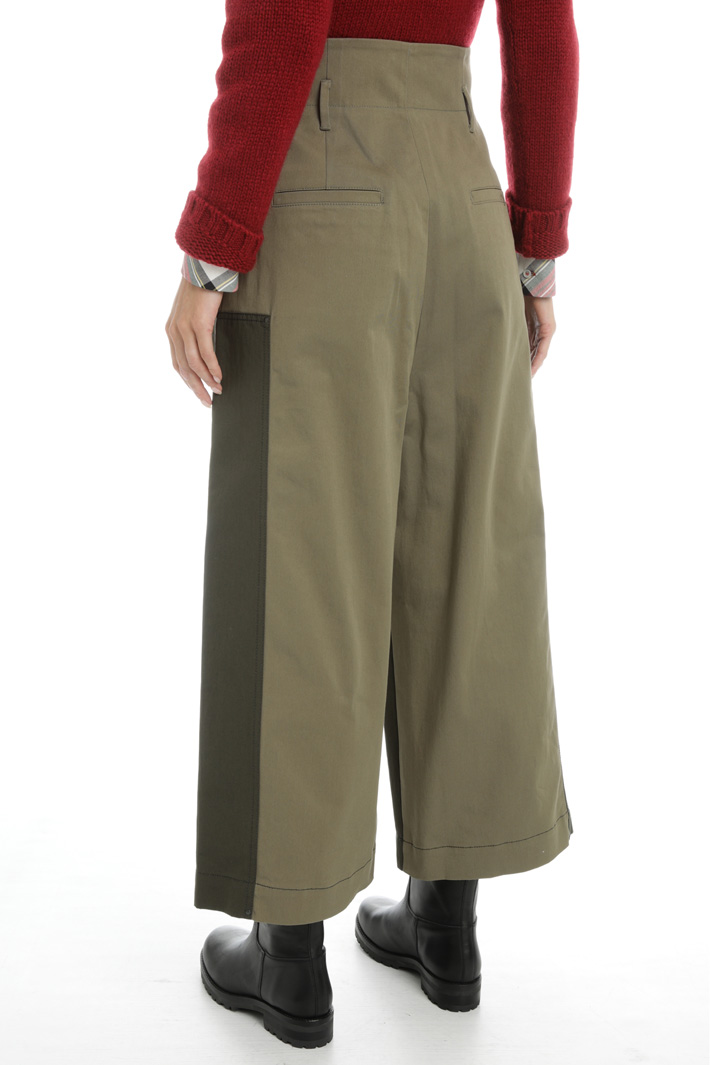 Cotton canvas trousers Intrend Cotton canvas trousers Intrend