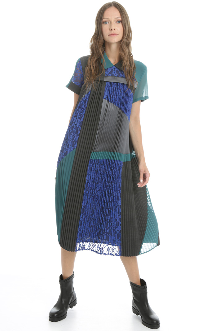 Pleated dress Intrend Pleated dress Intrend