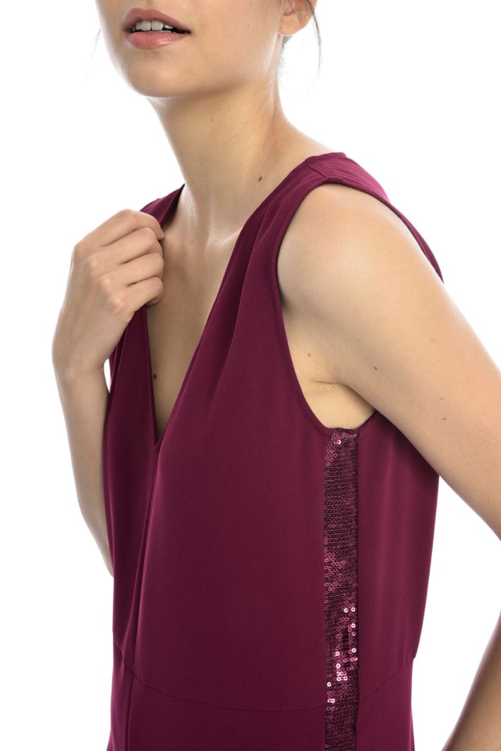 Jumpsuit with sequin stripe Intrend Jumpsuit with sequin stripe Intrend