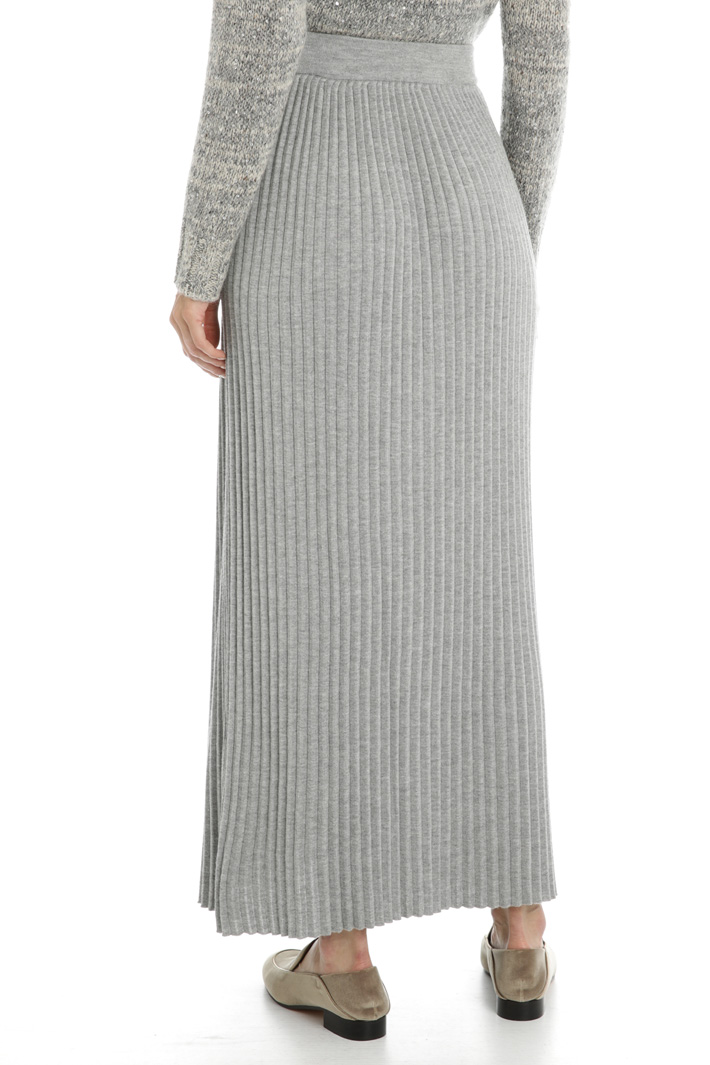 Pleated knit skirt Intrend Pleated knit skirt Intrend