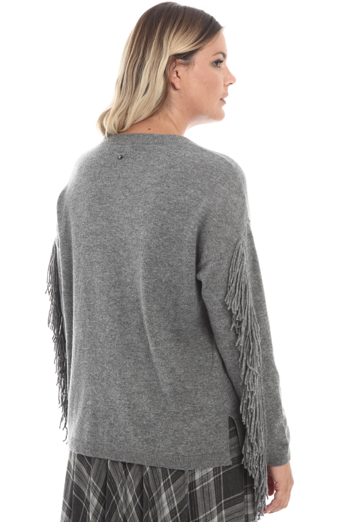 Fringed sweater Intrend Fringed sweater Intrend