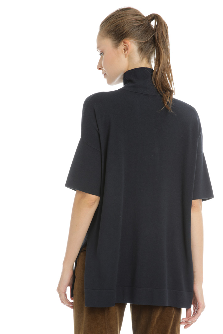 Sweater with soft neck Intrend Sweater with soft neck Intrend