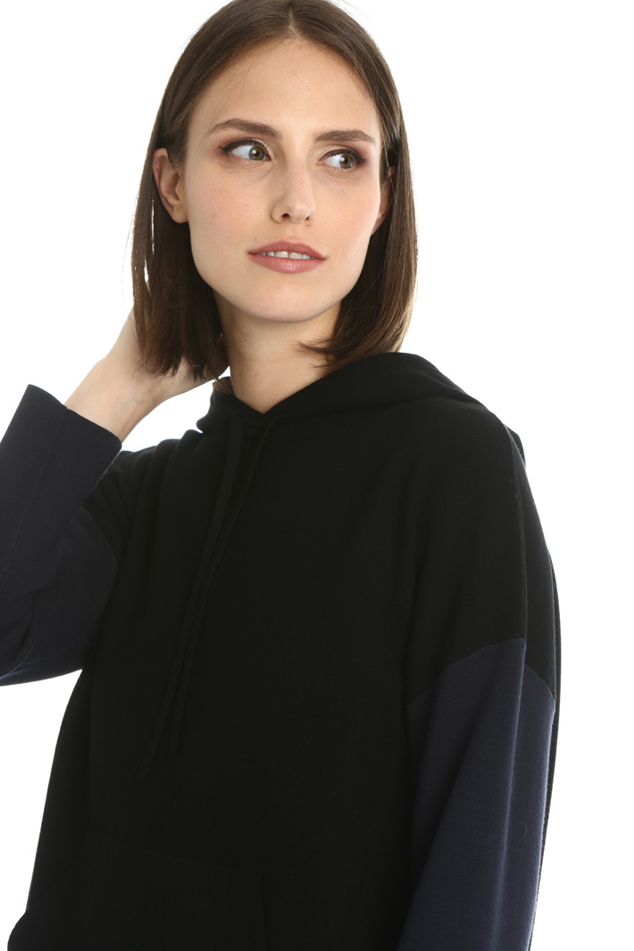 Viscose yarn jumper Intrend Viscose yarn jumper Intrend