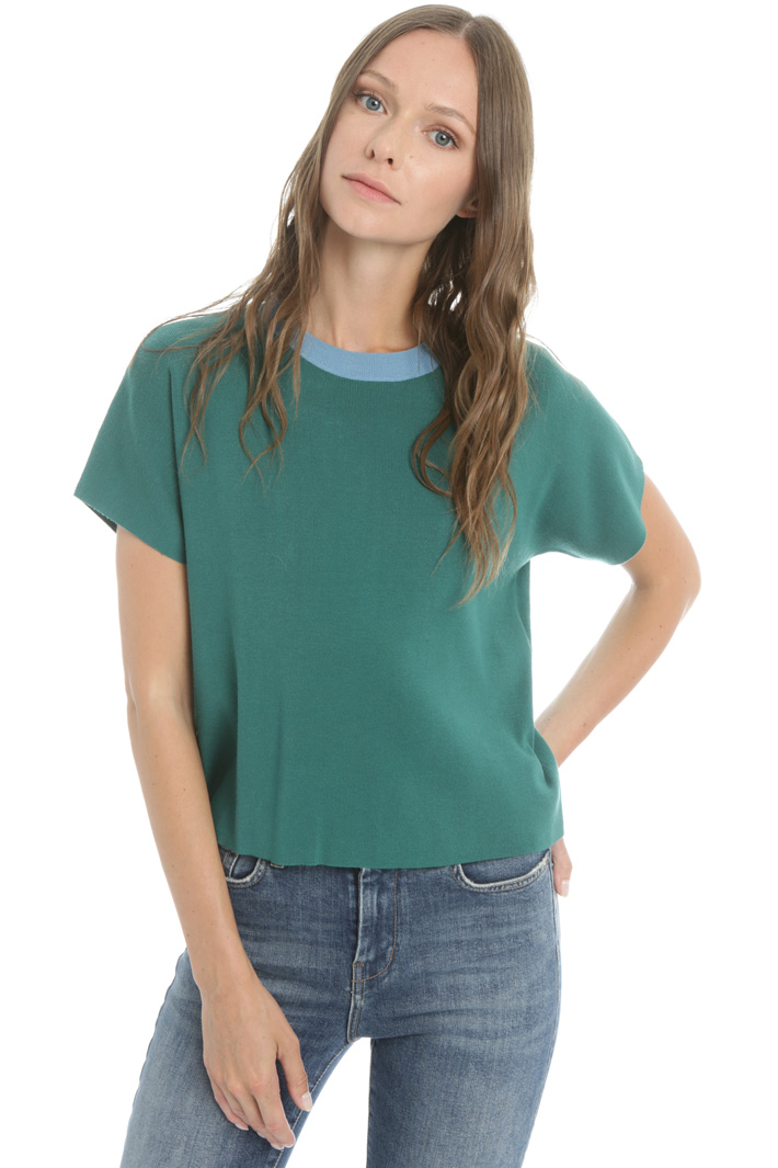 Stretch viscose sweater Intrend Stretch viscose sweater Intrend