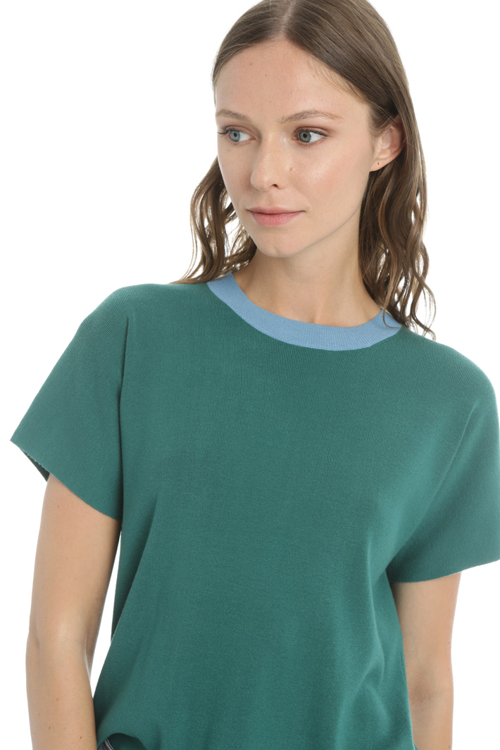 Stretch viscose sweater Intrend Stretch viscose sweater Intrend