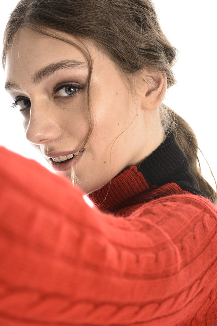 Wool blend turtleneck Intrend Wool blend turtleneck Intrend