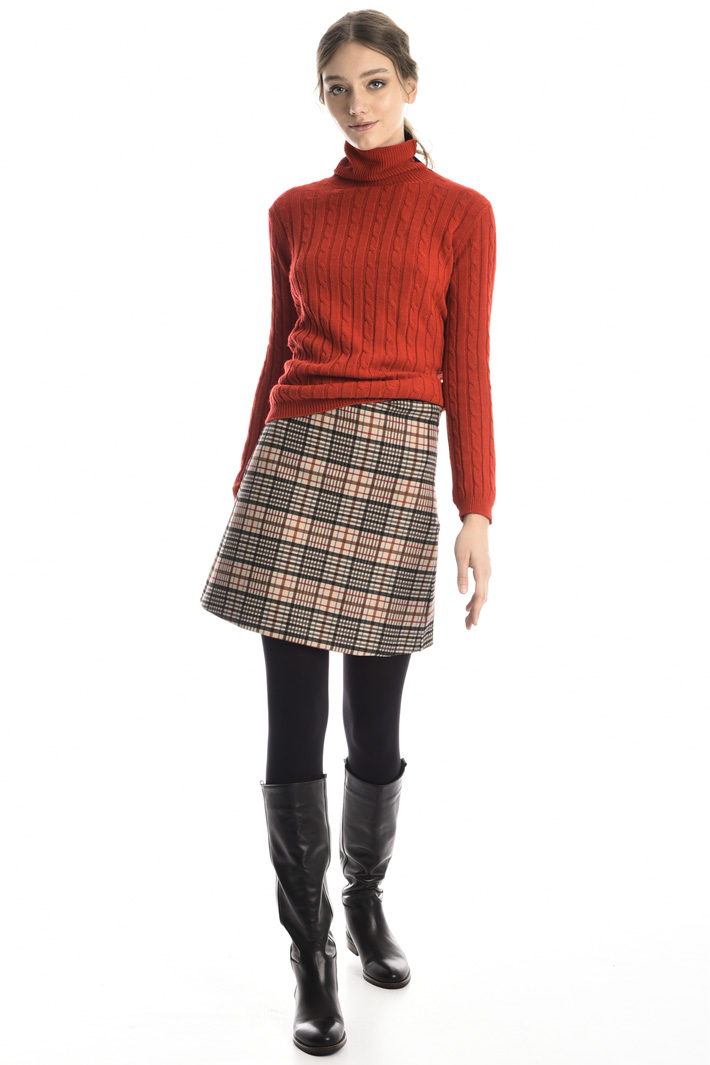 Wool blend turtleneck Intrend Wool blend turtleneck Intrend