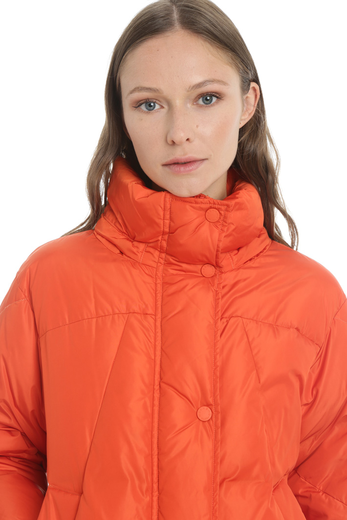 Hooded quilted jacket Intrend Hooded quilted jacket Intrend