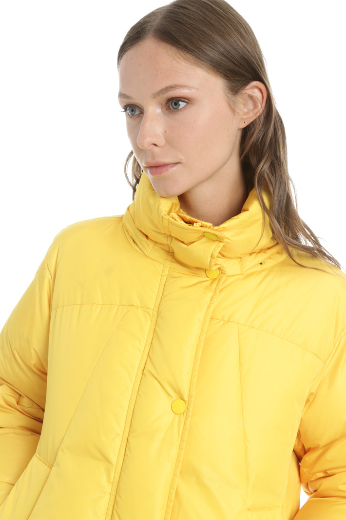 Hooded quilted jacket Intrend Hooded quilted jacket Intrend