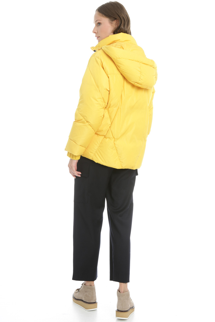 Hooded quilted jacket Intrend Hooded quilted jacket Intrend