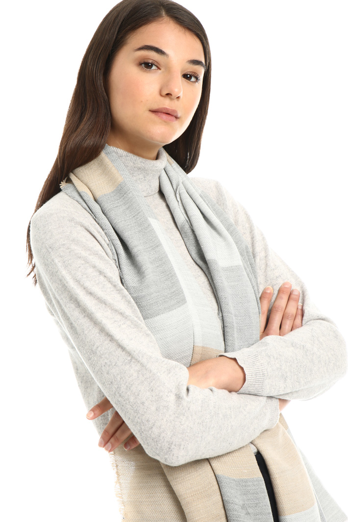 Viscose blend scarf Intrend Viscose blend scarf Intrend