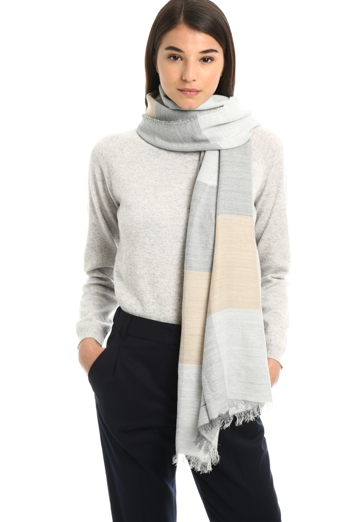Viscose blend scarf Intrend Viscose blend scarf Intrend